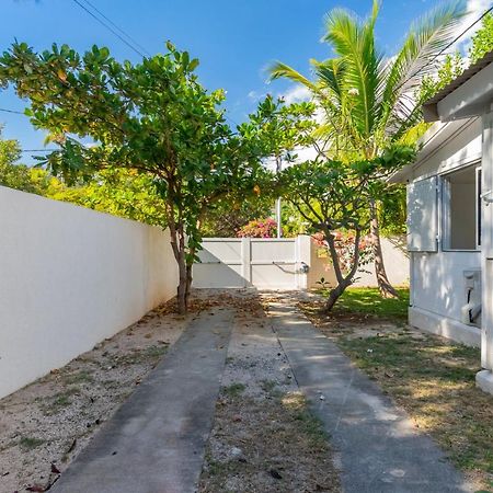 Jess Villa Saint-Gilles Les Bains Exterior photo